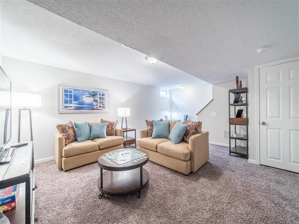 Hilliard Place Apartments